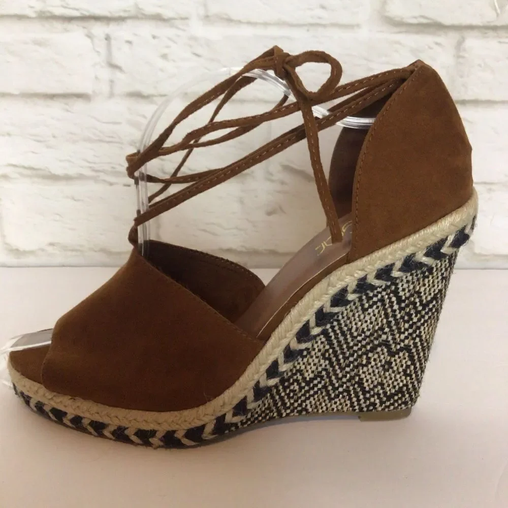 Bohemian Western Aztec Wedge Espadrille Size 9.5
